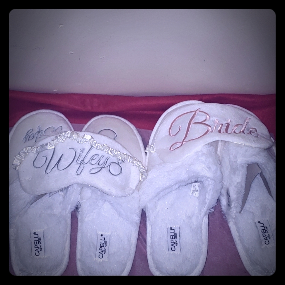 Bedroom slippers